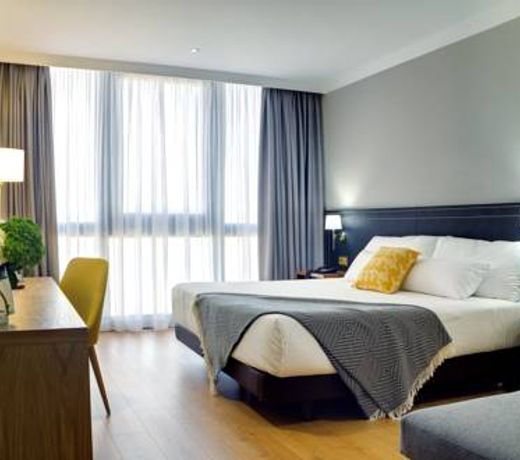Oca Puerta del Camino Hotel