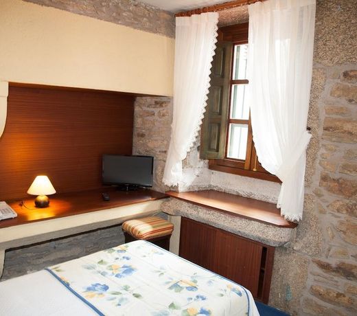 Hotel Entrecercas