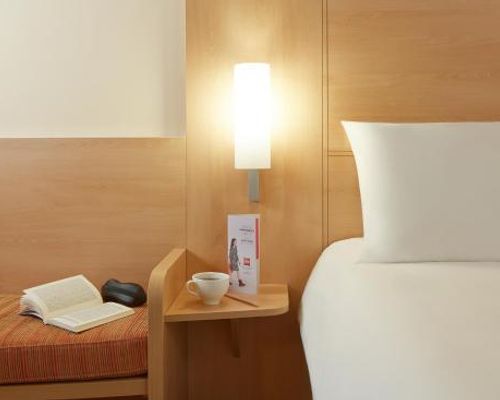 Ibis Izmir Alsancak - Измир - фото 4