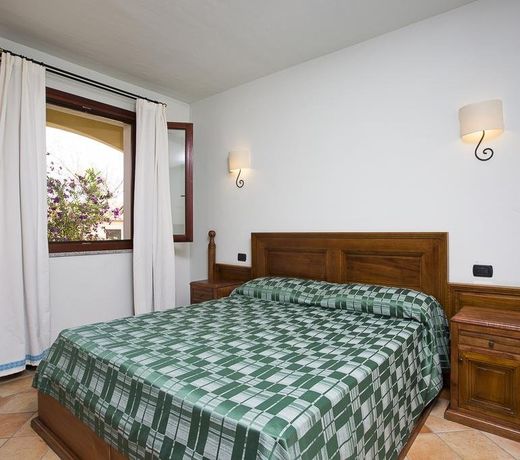 Cala Luas Resort