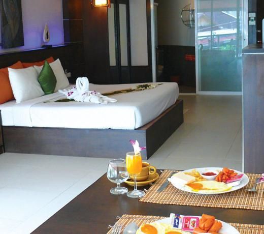 GUITAR RESIDENCE