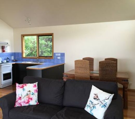 Black Cockatoo Cottages