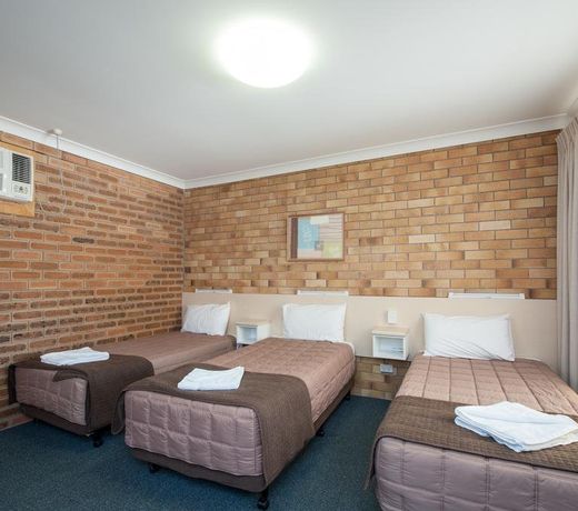 Buckaroo Motor Inn