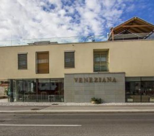 B&B Veneziana Suites & Spa