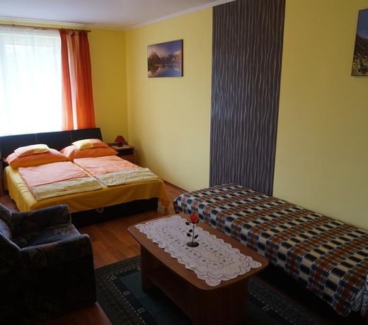 Vadrózsa Vendégház-Apartman