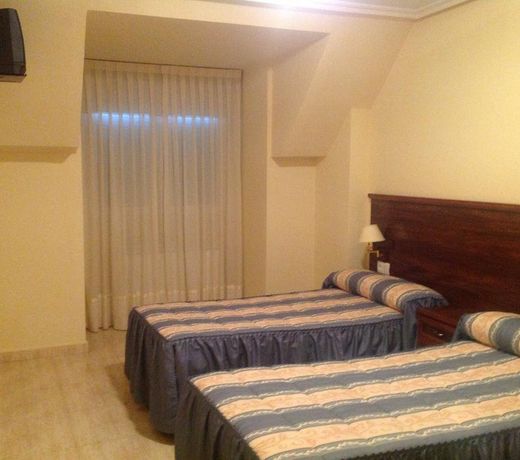 Hostal San Froilan