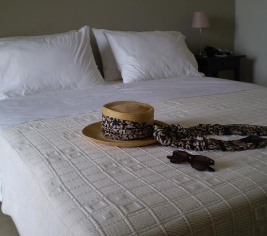 Athena Hotel