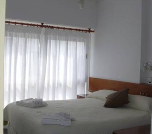 Lugra Hotel