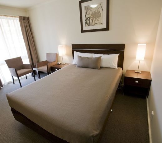 Elm Tree Motel