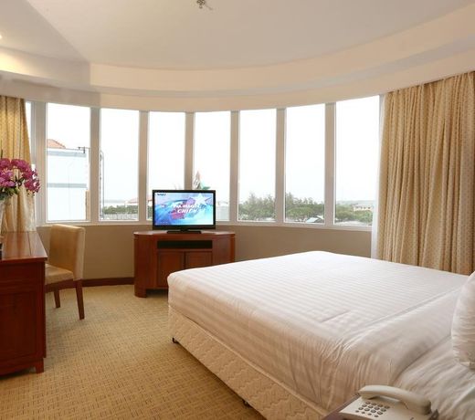 Dong Ha Fortuneland Hotel