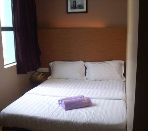 Hotel Seven Nite
