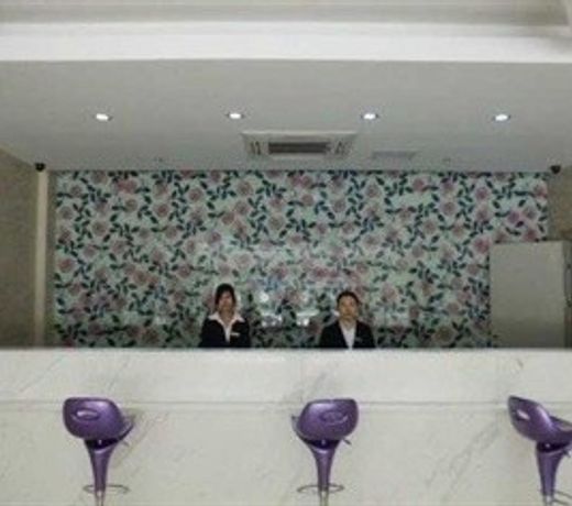 Youth Sunshine Hotel (Dongdu Xiagu Cruise Terminal)