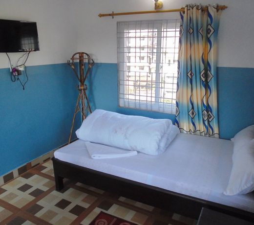 R&R Guest House
