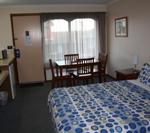 Raglan Motor Inn