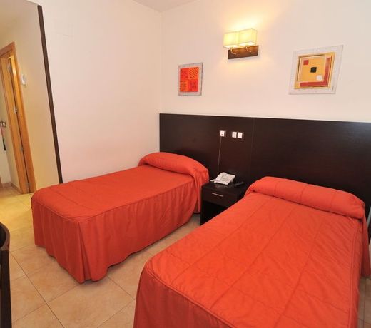 Hostal Goyma III