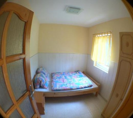 Granada Medences Apartmanhaz