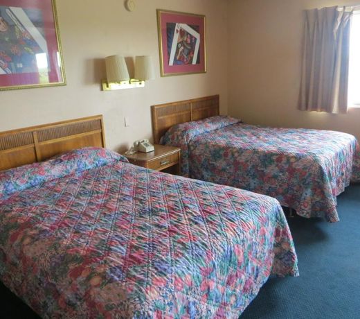 Travelers Inn Topeka