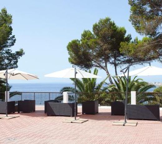 Apartamentos Club Cala Azul