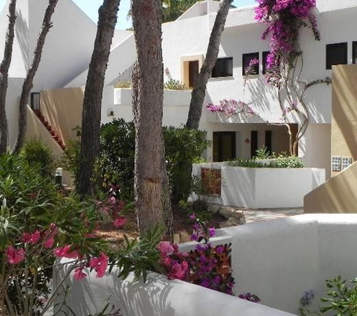 Apartamentos Club Cala Azul