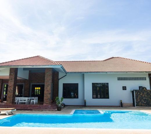 Baan Oriental Private Pool Villa