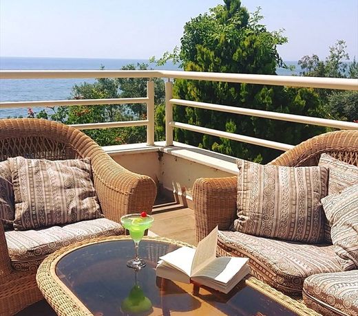 Sealight Family Club