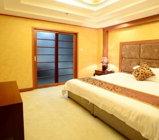 H.K Joyfull Hotel Dujiangyan
