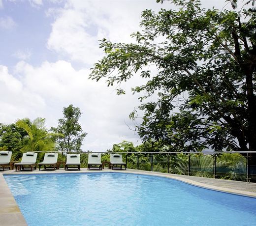 Thara Bayview Villa, SHA Certified