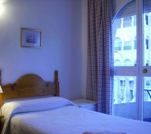Hostal Restaurante La Giralda