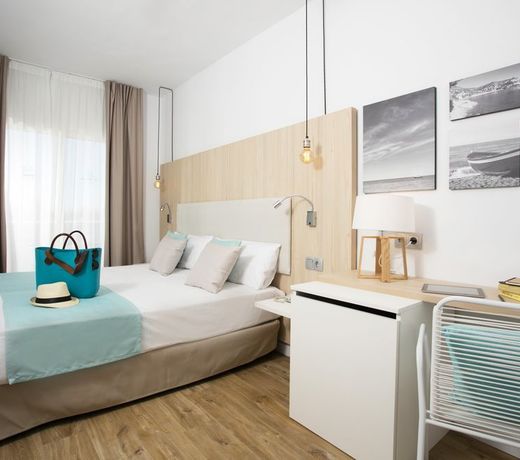 Hotel Monterrey Roses by Pierre & Vacances