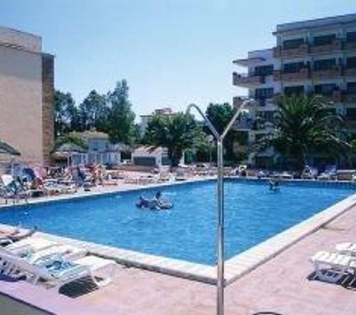 Nautilus Hotel