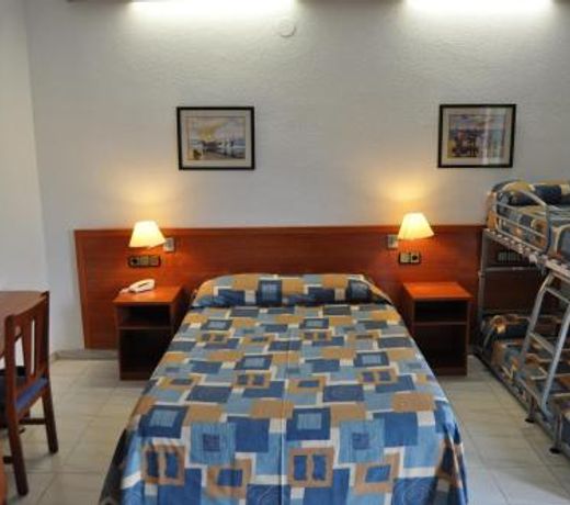 Nautilus Hotel