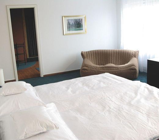 Archies guesthouse