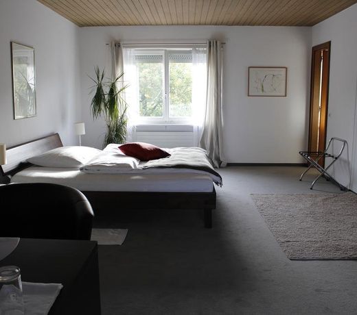 Archies guesthouse