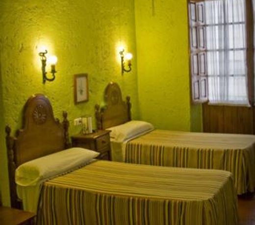 Hotel Hermanos Macias