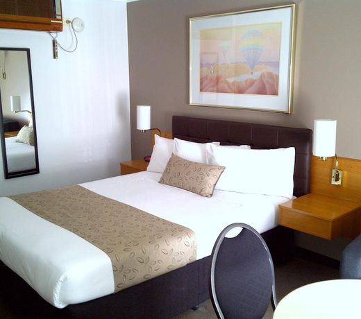 Hermitage Motor Inn