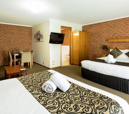 Advance Motel