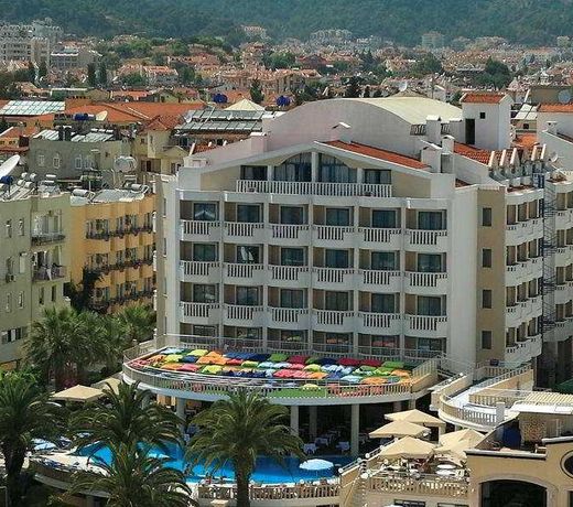 Premier Nergis Beach & SPA