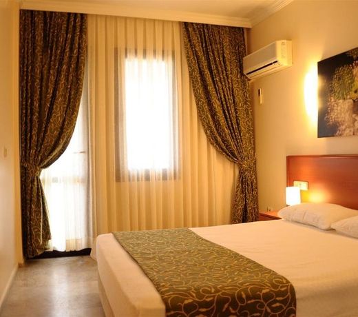 Lord Hotel