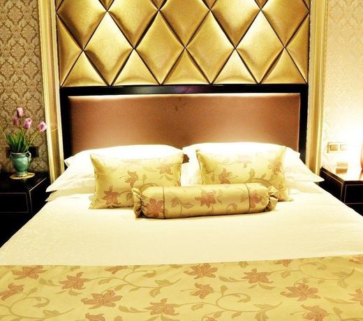Leshan Xuefu Garden Hotel