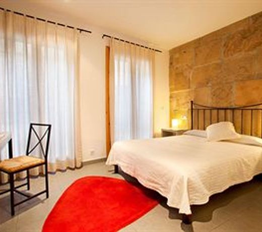 L'Hostal PollenÃ§a - Turisme Interior