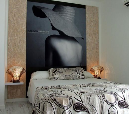 Hotel Muva Beach