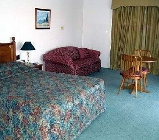 Best Western Ambassador Motor Inn & Apartments