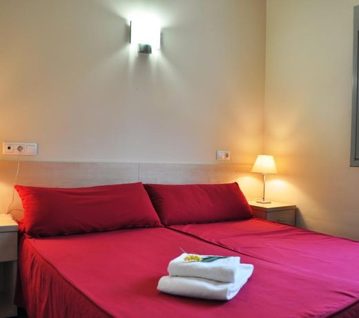 Residencia Universitaria Los Abedules
