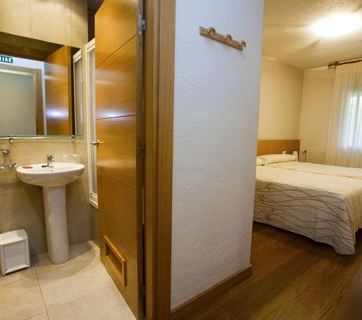 Hostal Abodi