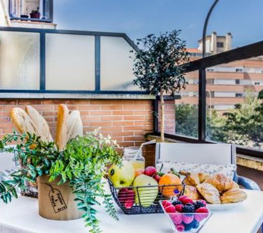 Suites Pamplona Plaza