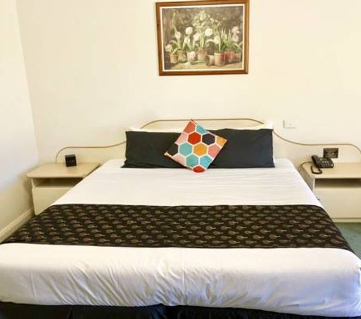Golfview Motor Inn