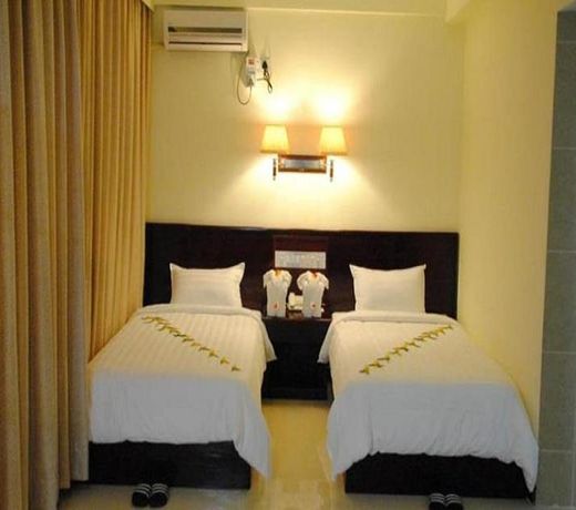 Golden Hill Hotel - Lashio