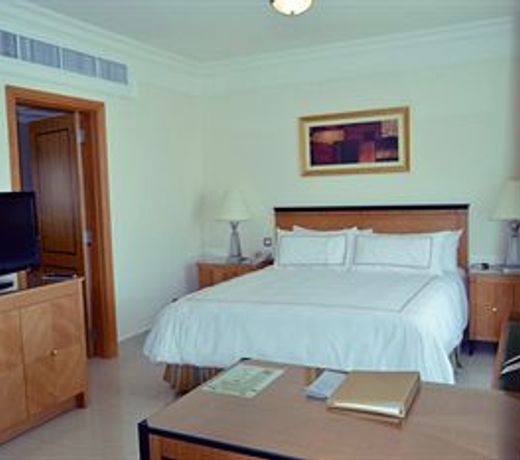 Le Royal Holiday Resort