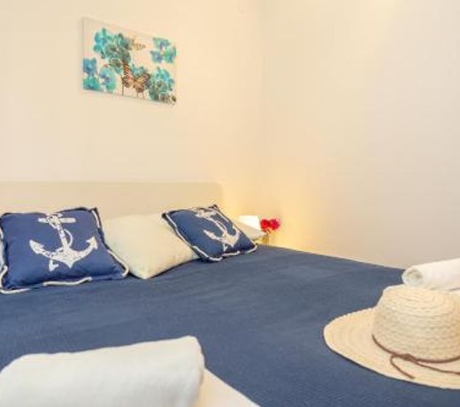 Apartments Mondo