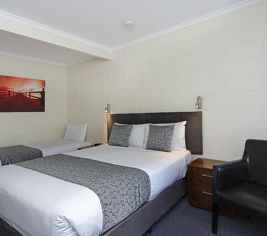 Victor Harbor City Inn
